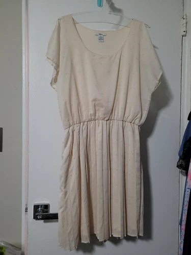 Bar III Split Sleeves Pleated Bird Dress Size L