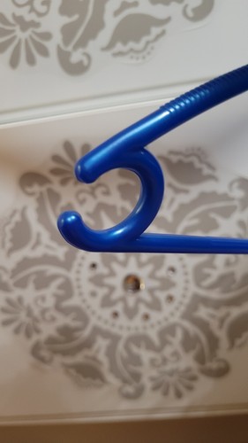 Home Basics Royal Blue Tubular Plastic Hangers (30 Pcs) - photo 5