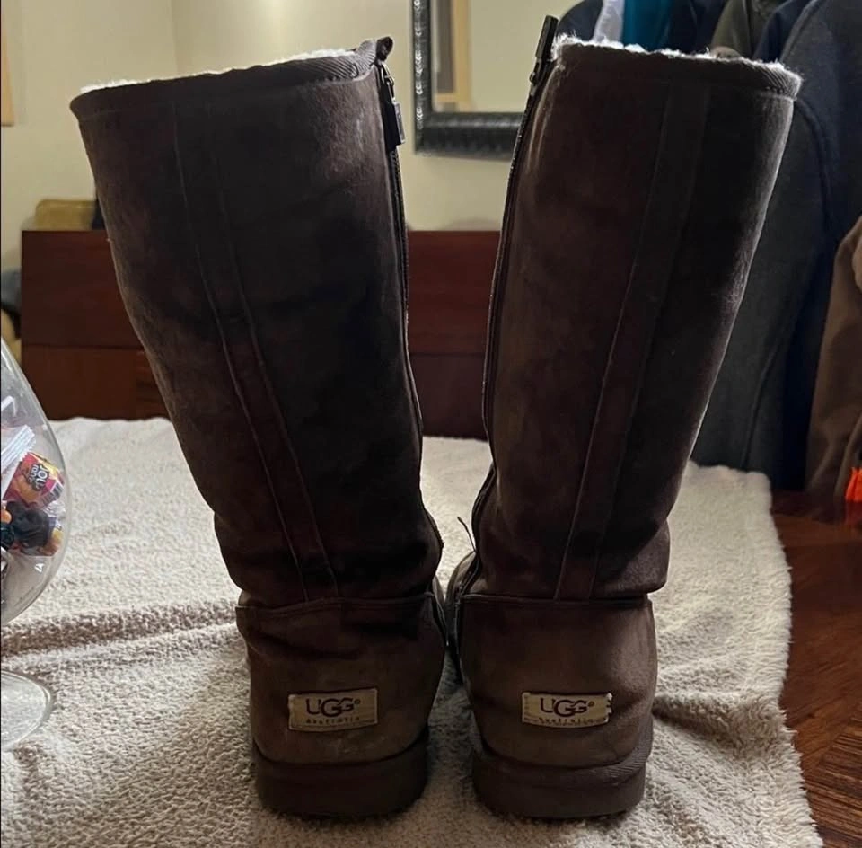 Ugg Suede Boots Women’s - photo 3