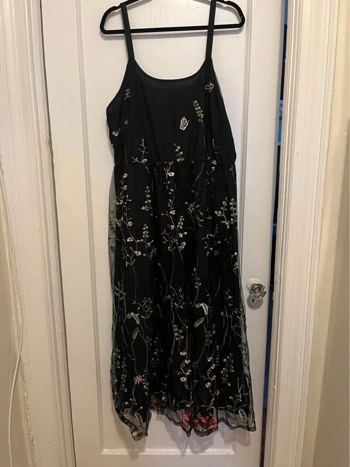 BloomChic Black Maxi Dress w/ Floral Embroidery - Size 18-20 - photo 2