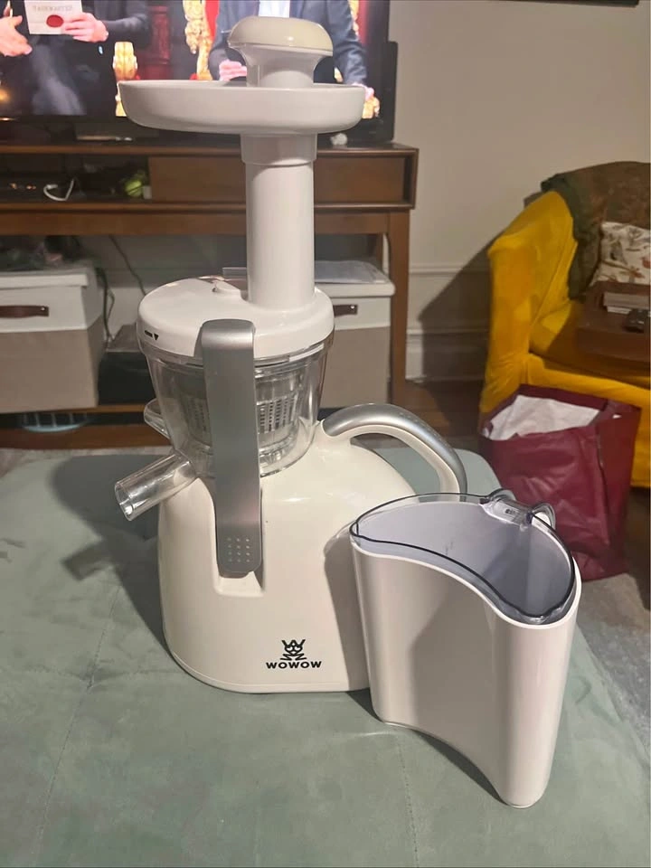 Wowow Cold Press Juicer Masticating Juice Extractor