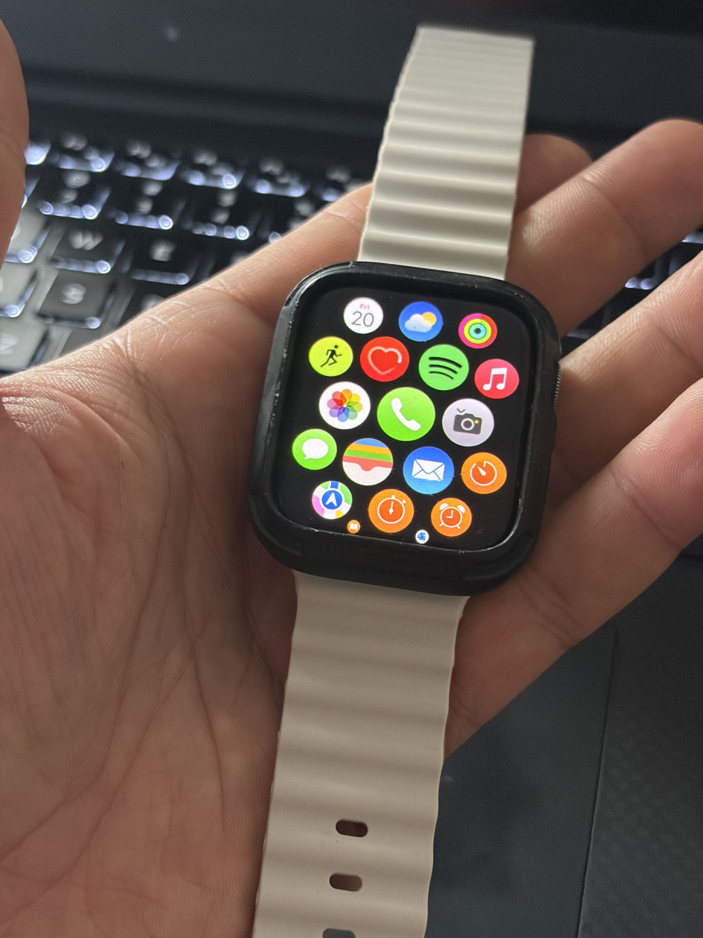 Apple Watch Series 7 Aluminum 41mm GPS