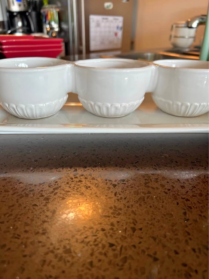 Dip and tray set