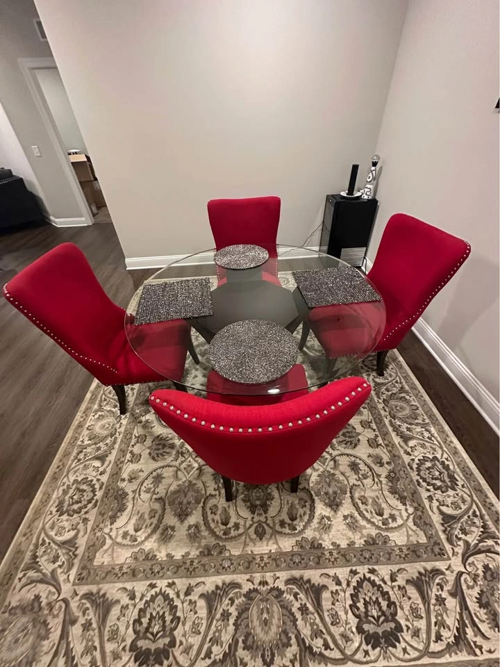 Dining Room Set w/ Upgraded Chairs - photo 4