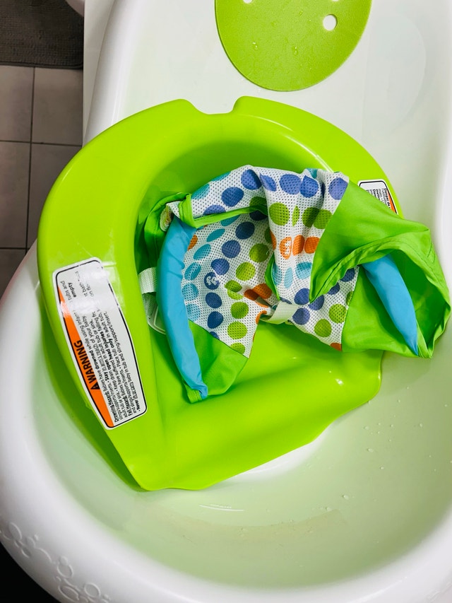 Fisher-Price Baby Bathtub with Newborn Insert 4 in 1 - photo 2