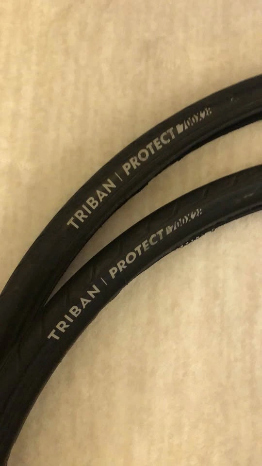 A Pair of Bike Tires. TRIBAN PROTECT 700x28 - photo 2