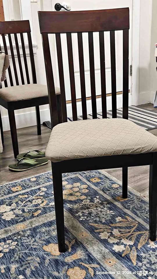 Move out sale- Dining table + 6 chairs