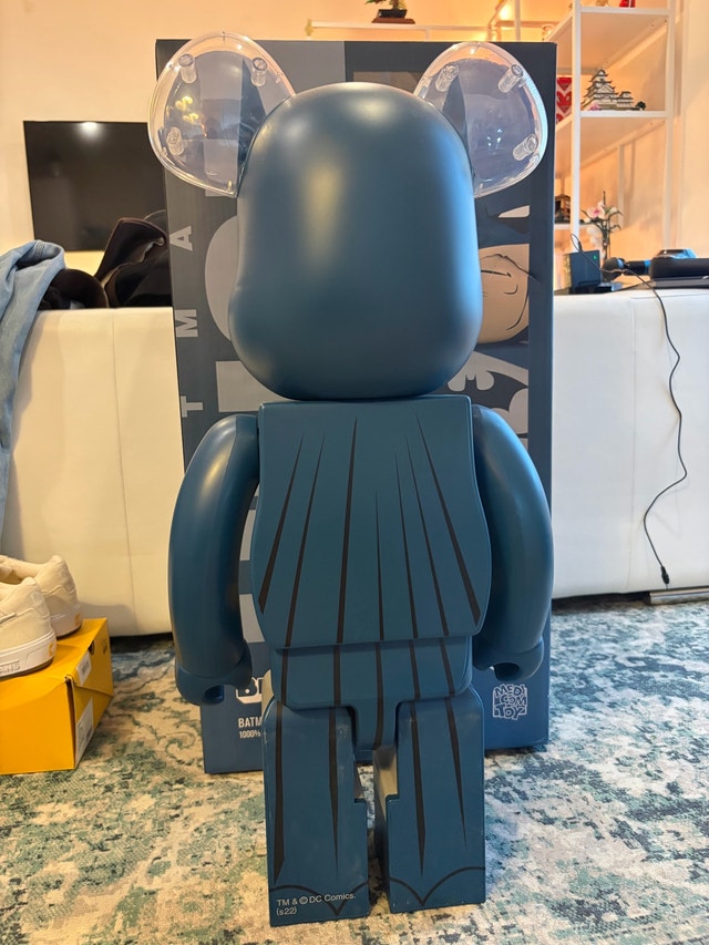 Batman Bearbrick 1000% Hush Version - photo 2