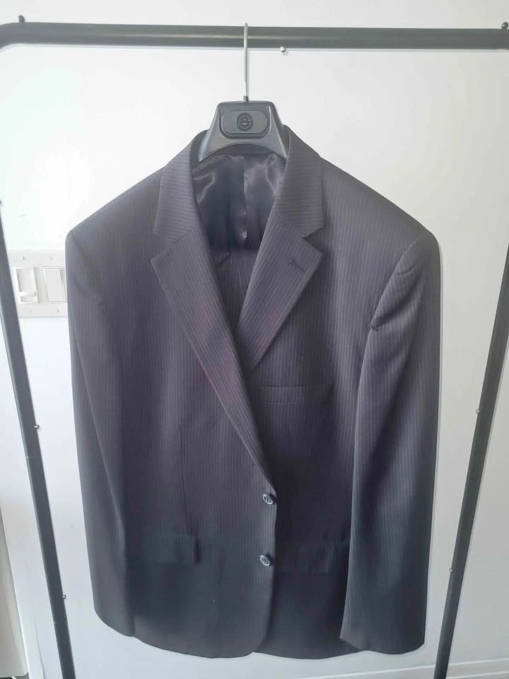 Men's Grey Wool Blend Suit - Size 46
