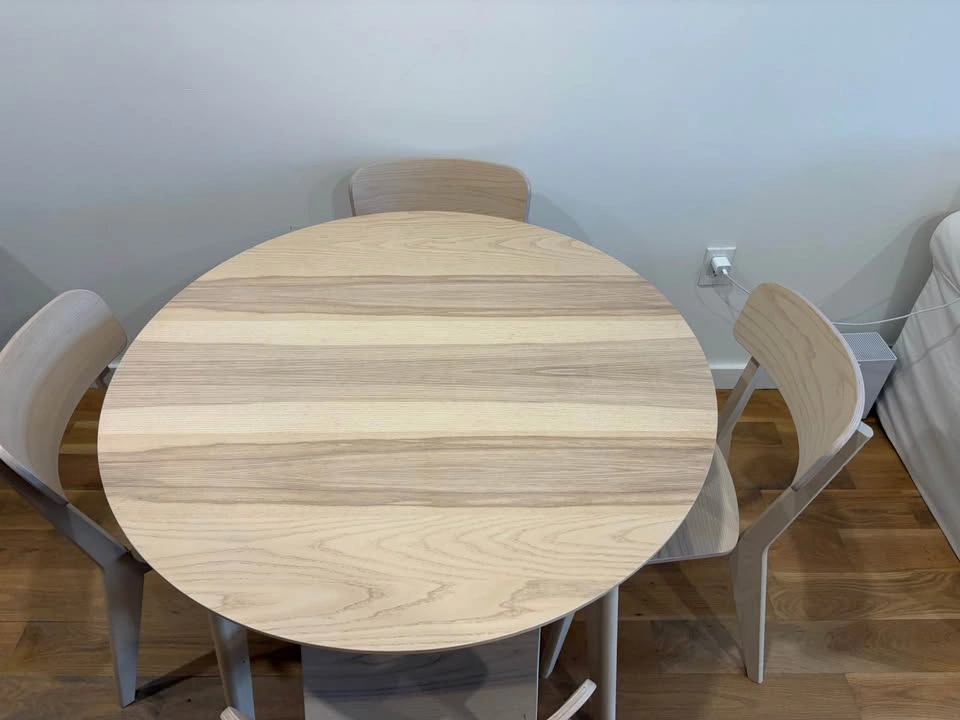 Ikea Lisabo Dining Round & Chairs - photo 2