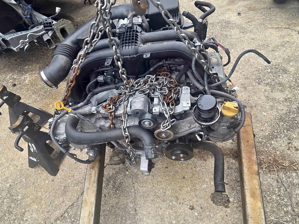 Subaru Legacy Engine