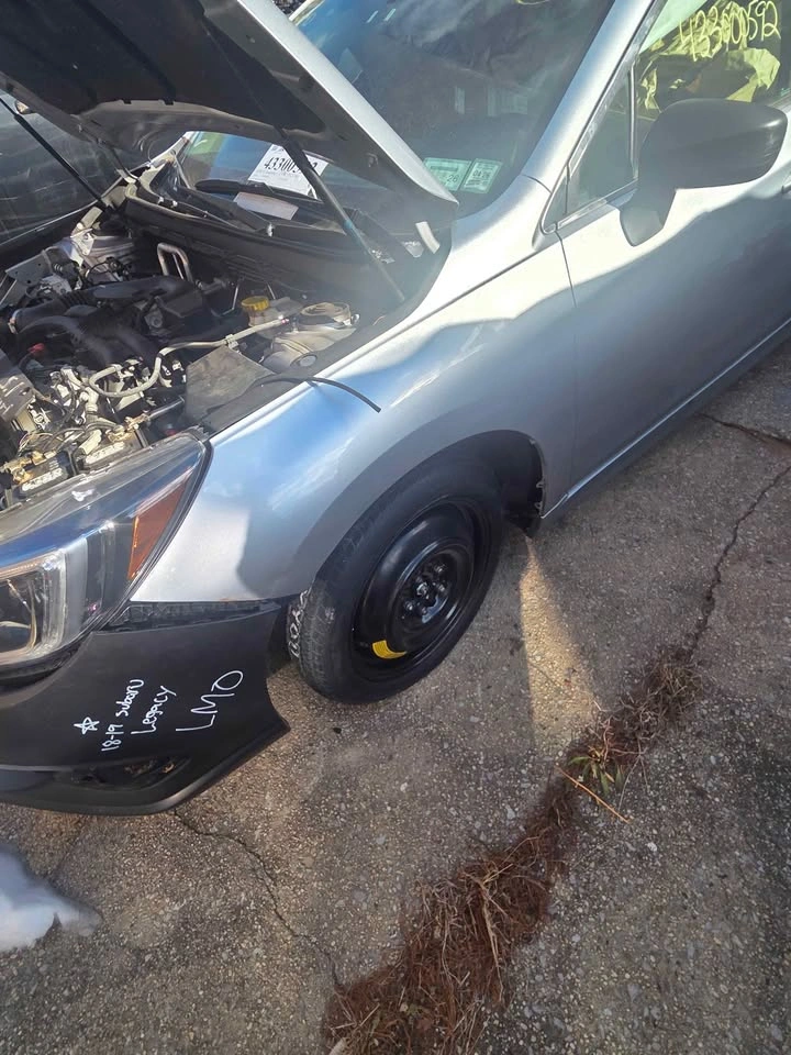 2018 Subaru Legacy Parts - photo 3