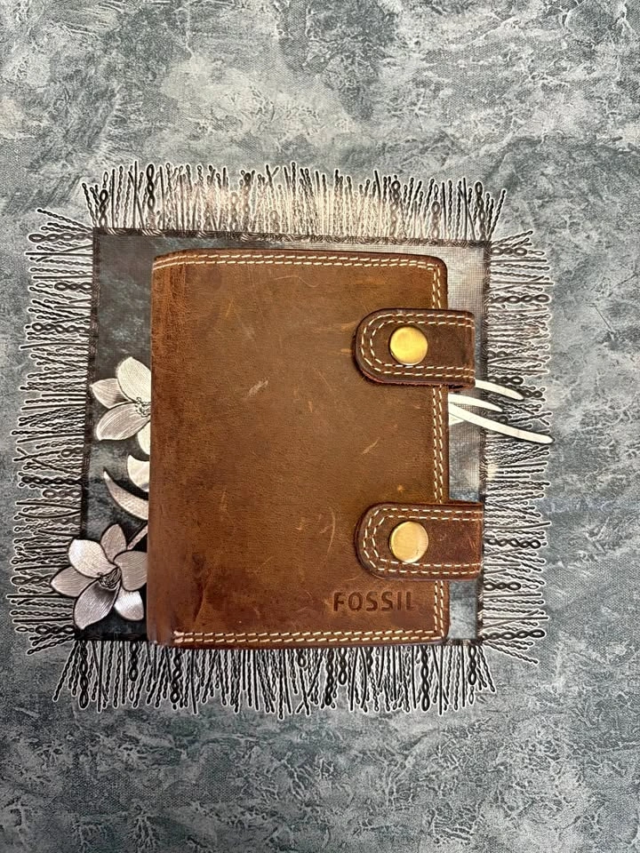 Fossil Leather Wallet