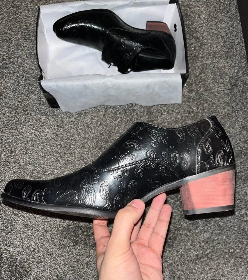 Dress shoes with buckles - photo 2