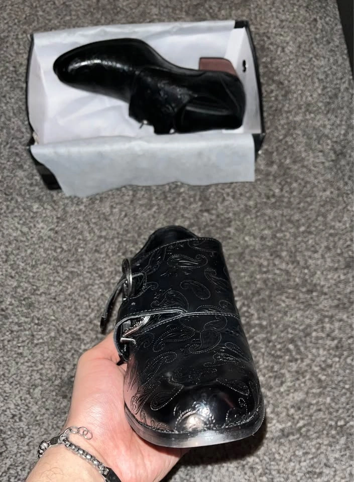 Dress shoes with buckles - photo 4