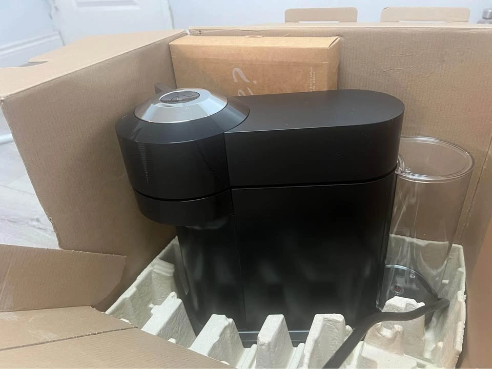 Nespresso Vertuo Next & Aeroccino3 Coffee Maker - photo 4