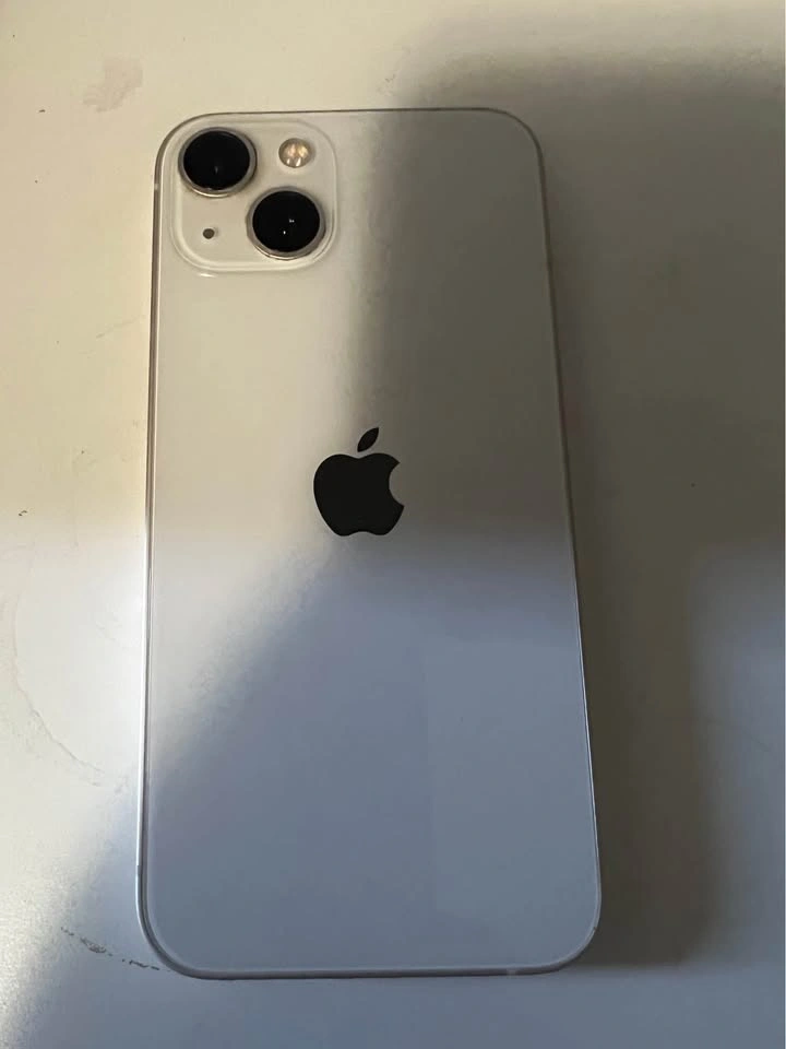 iPhone 13 128GB White - SIM Locked to Fido - photo 2
