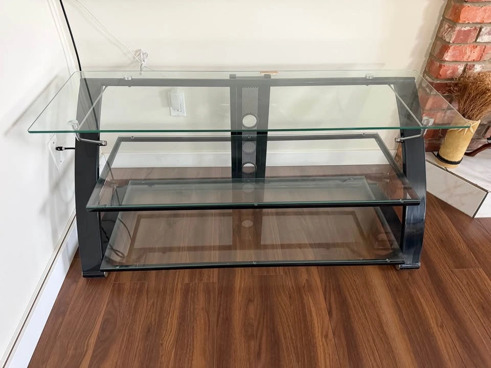 Glass TV Stand / Media Console – Excellent Condition – $50 - photo 2