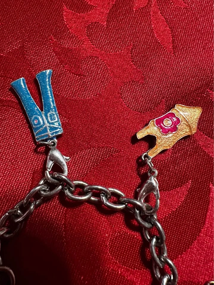 Vintage Charms Bracelet - photo 4