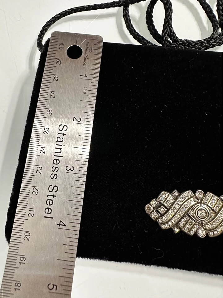 Black velvet clutch with sparkly rhinestone brooch - photo 4