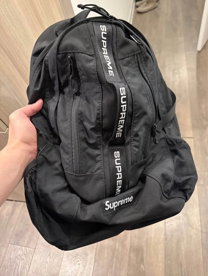 Supreme Backpack FW22 Black - photo 4