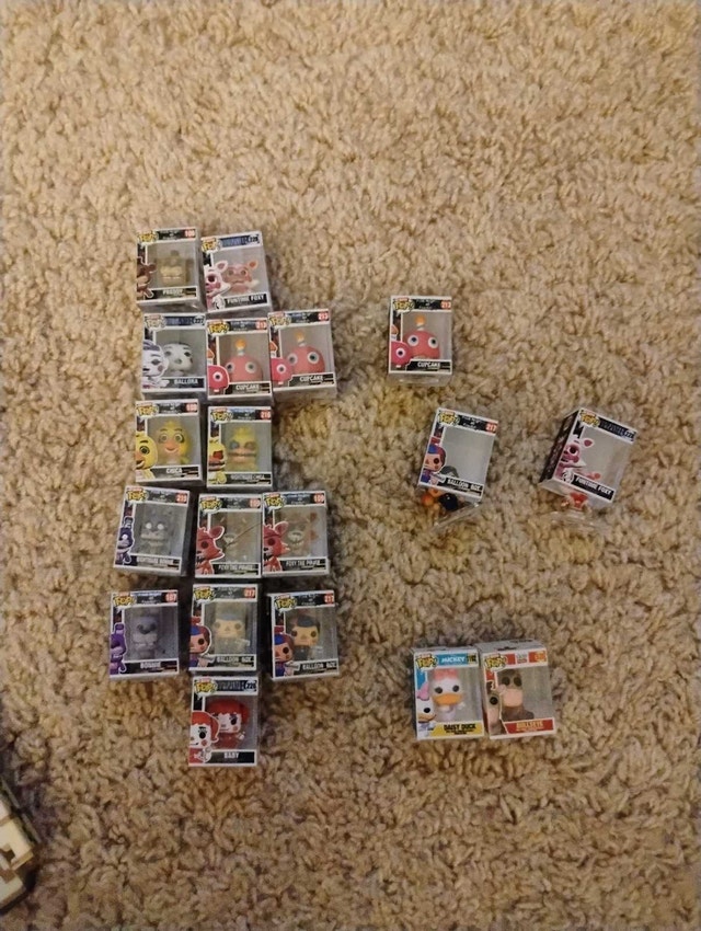Five Nights at Freddy's Bitty Pops Collection