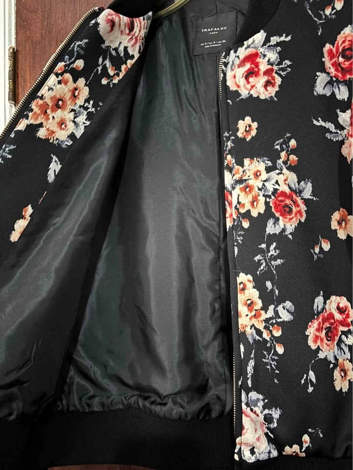 Zara women’s S floral jacket - photo 2
