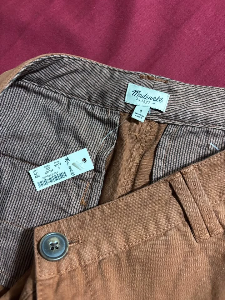 Madewell Khakis Size 4 - New - photo 2