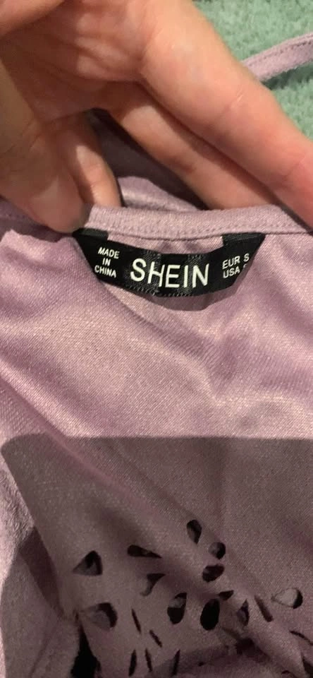 Shein halter top size small - photo 3