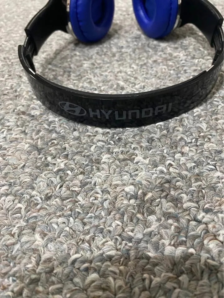 Hyundai headphones image indicator(2)