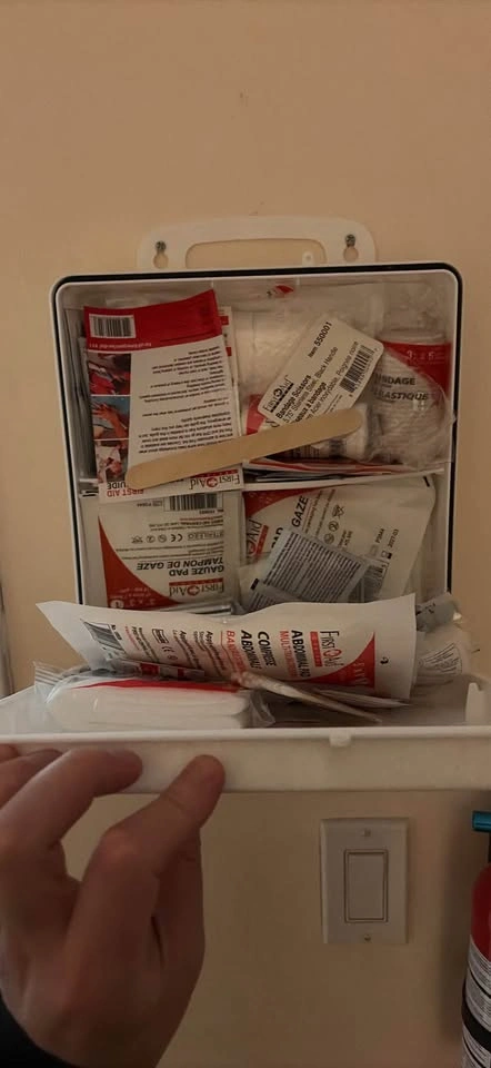 First Aid Central Kit - Home Work Vehicle Outdoor - photo 2