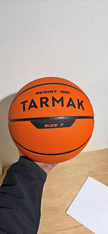 Tarmak Resist 100 Basketball Size 7