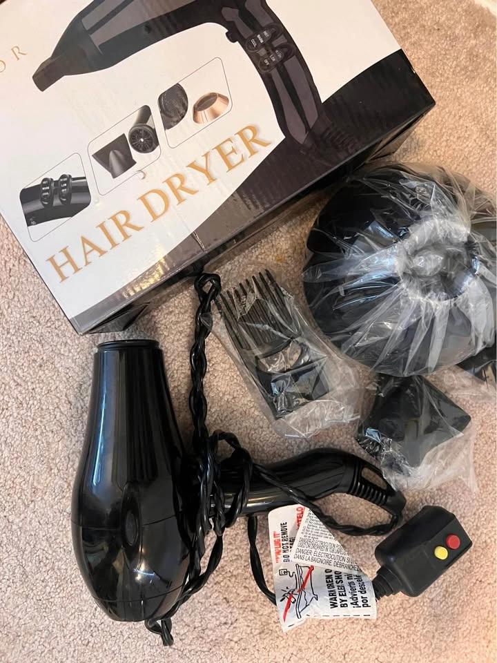 Salon style powerful hairdryer - photo 3