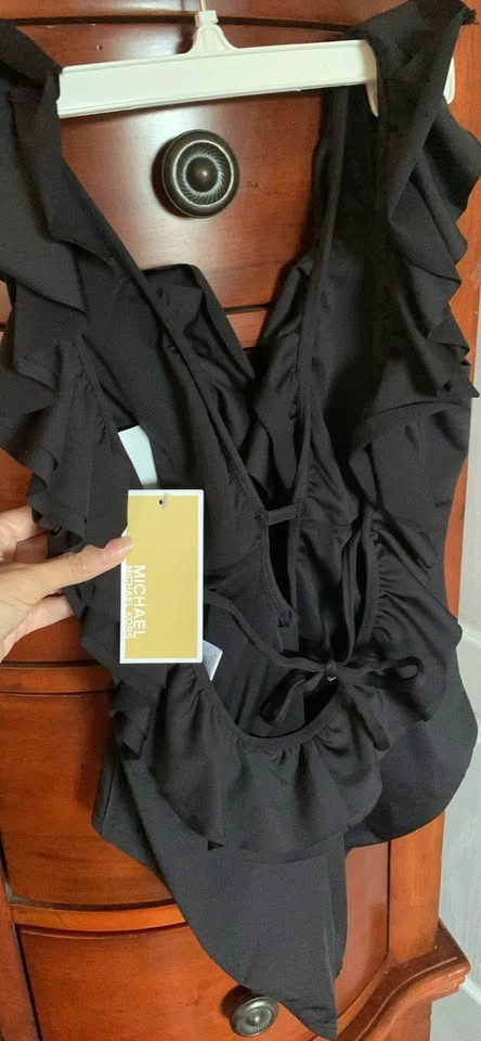 NEW WITH TAGS Authentic Michael Kors One Piece Swimsuit - Size 4 - photo 5
