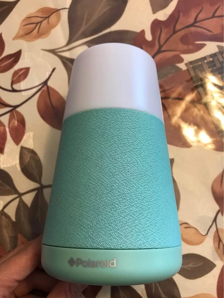 NEW in box Polaroid wireless speaker with reactive LED light - photo 2
