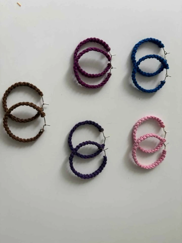 $10 for 5 earrings