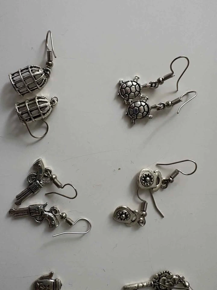 10+ Silver Charm Earrings - photo 2