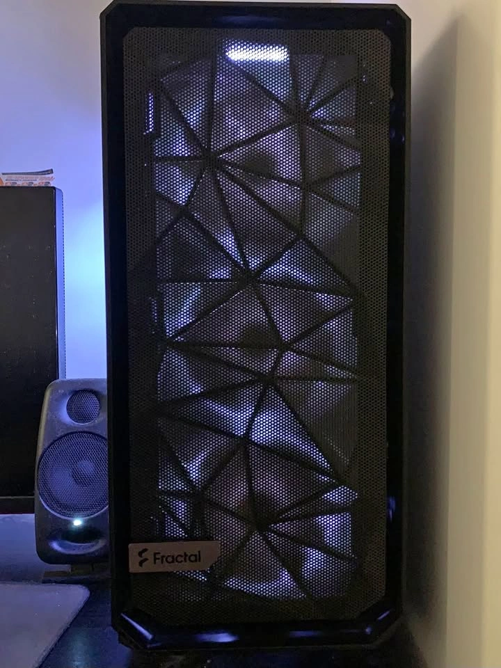 (Moving Sale) High-End Gaming PC | i5-13600K | RX 6800 XT 16GB |