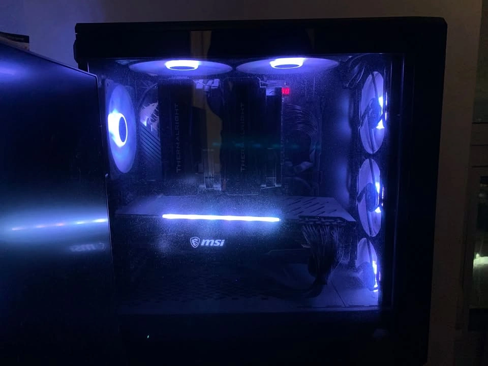(Moving Sale) High-End Gaming PC | i5-13600K | RX 6800 XT 16GB | - photo 3