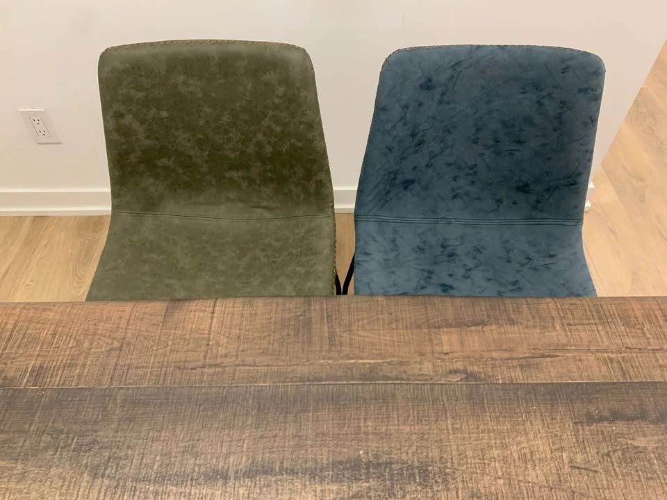 (Moving Sale) Amos Dining Set - 1 Table & 4 Chairs - photo 3