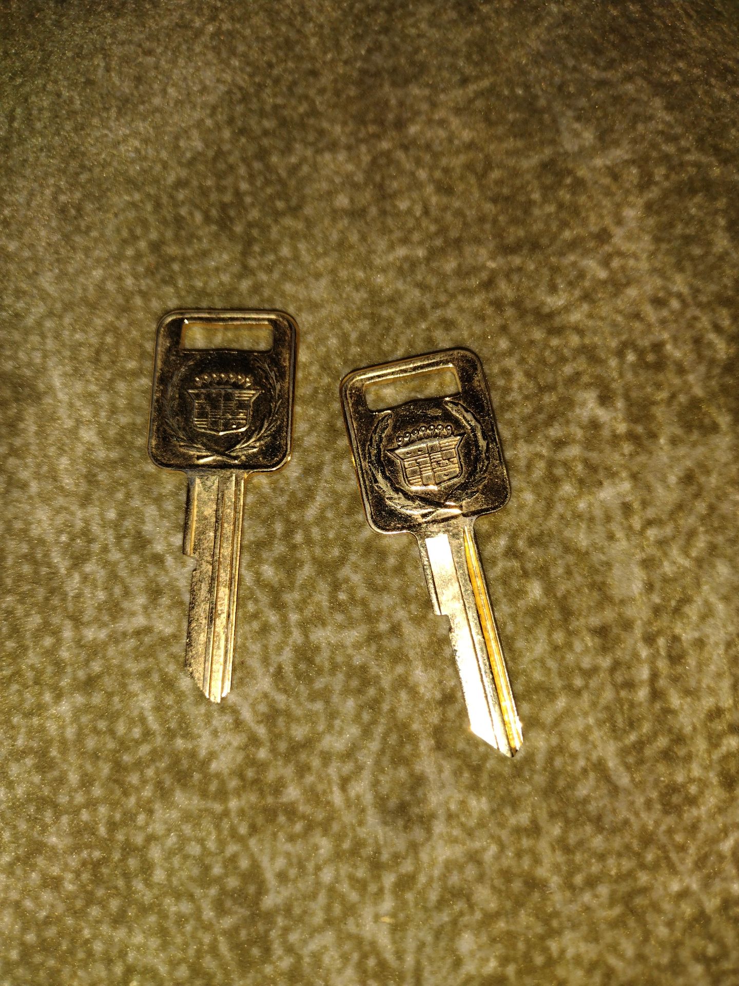 Blank Cadillac gold keys