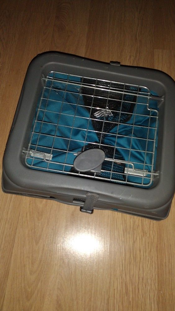 Pet Carrying Cage