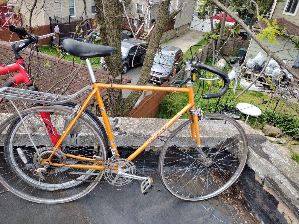 Bike Needing Minor Repair - photo 3