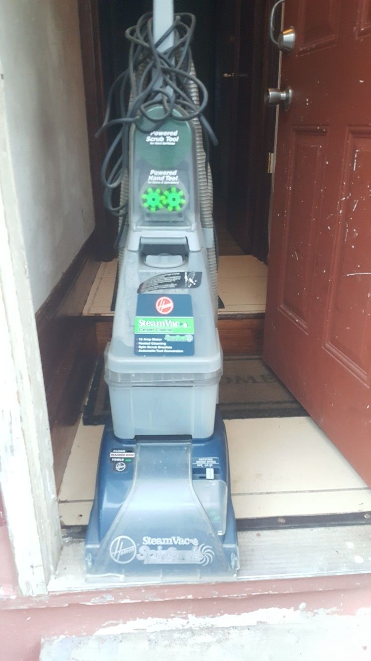 Carpet Cleaning Machine
