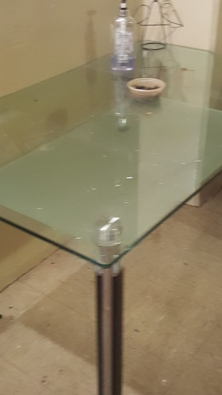 Dual Top Glass Table 30x48