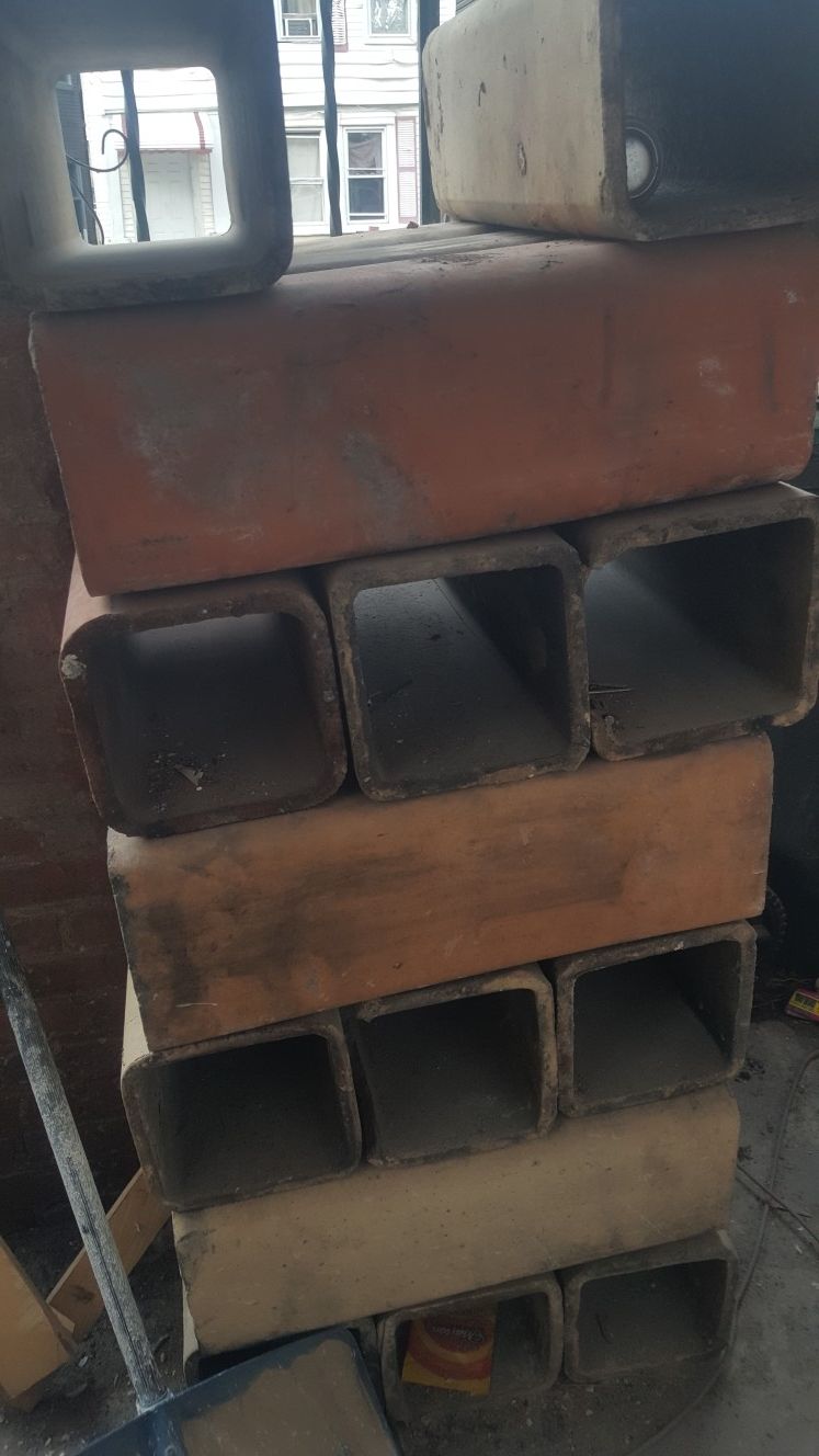 Chimney clay liners