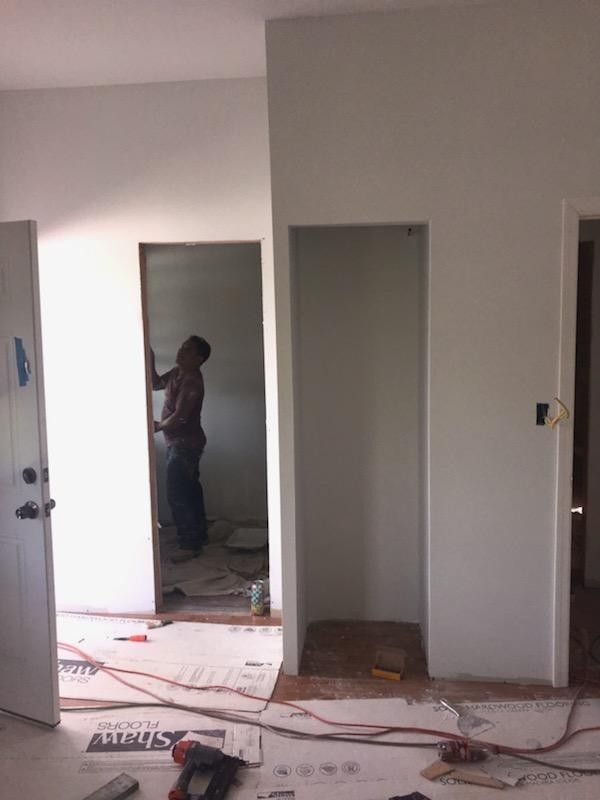 3 Bed/Possible 5 Bed, 2 Bath Apartment - photo 3