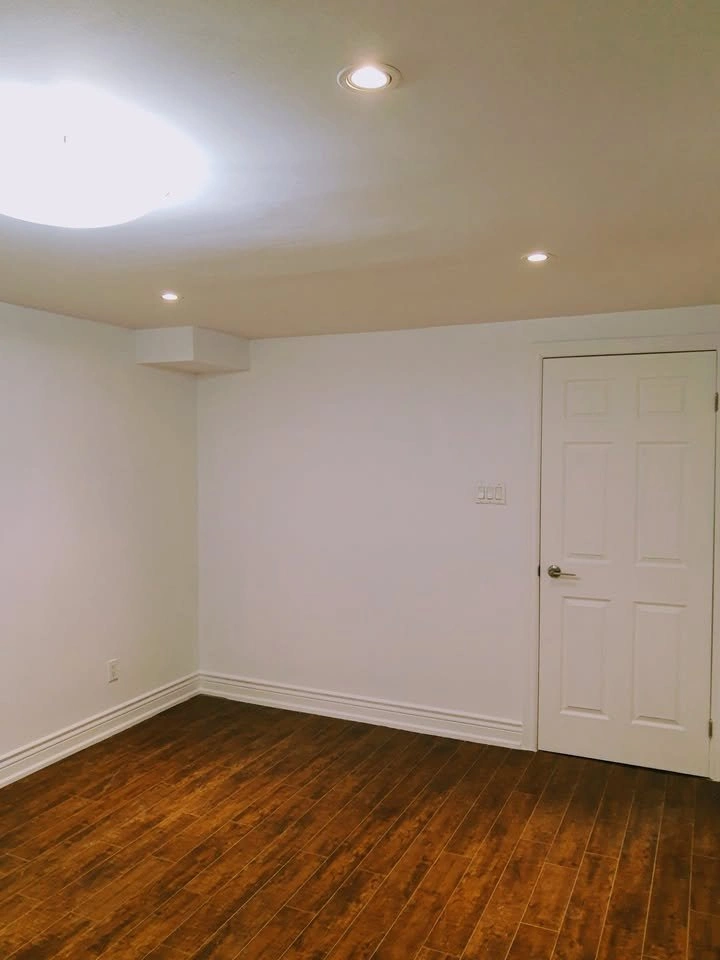 2 Beds 1 Bath - Apartment - photo 4