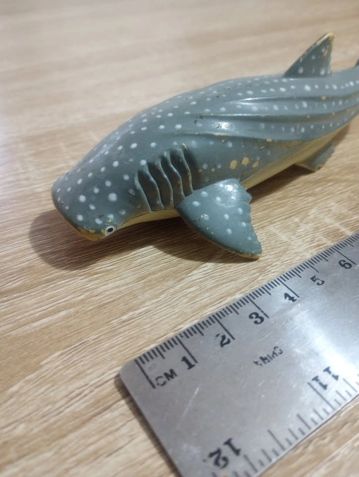 Whale Shark Figurine - photo 2