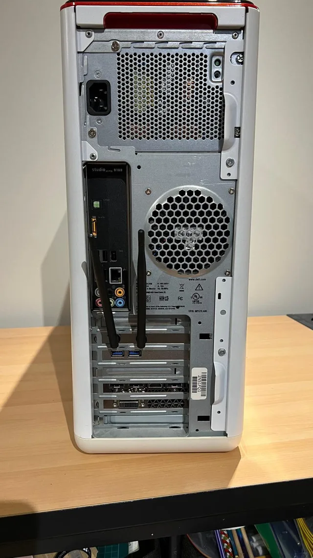 Dell Studio XPS image indicator(6)